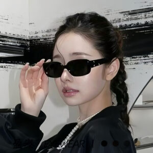 Retro cat-eye sunglasses for women