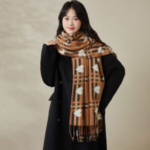 Sweet Heart Print Thick Scarf