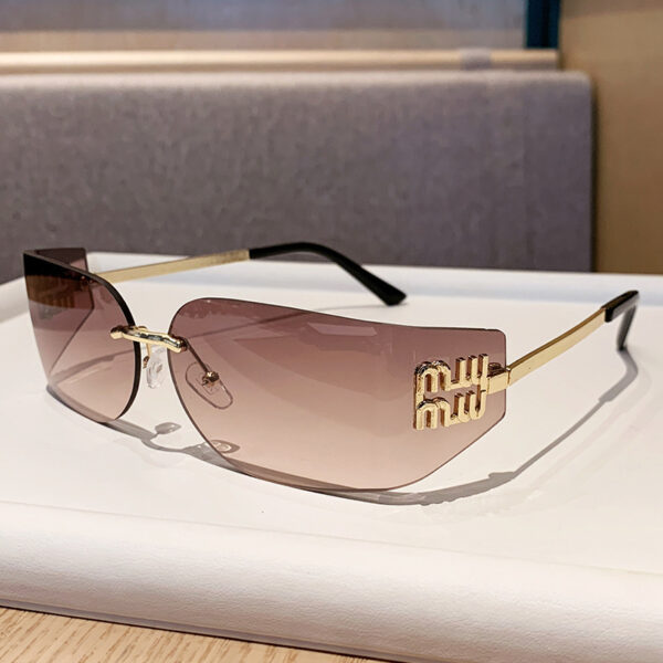 Frameless Zhang Yuanying's Sun Eyes